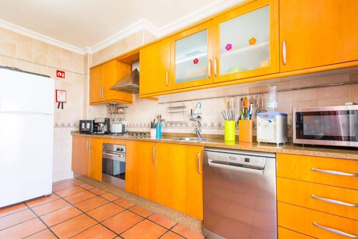 Special Holiday Apartment Тавіра Екстер'єр фото